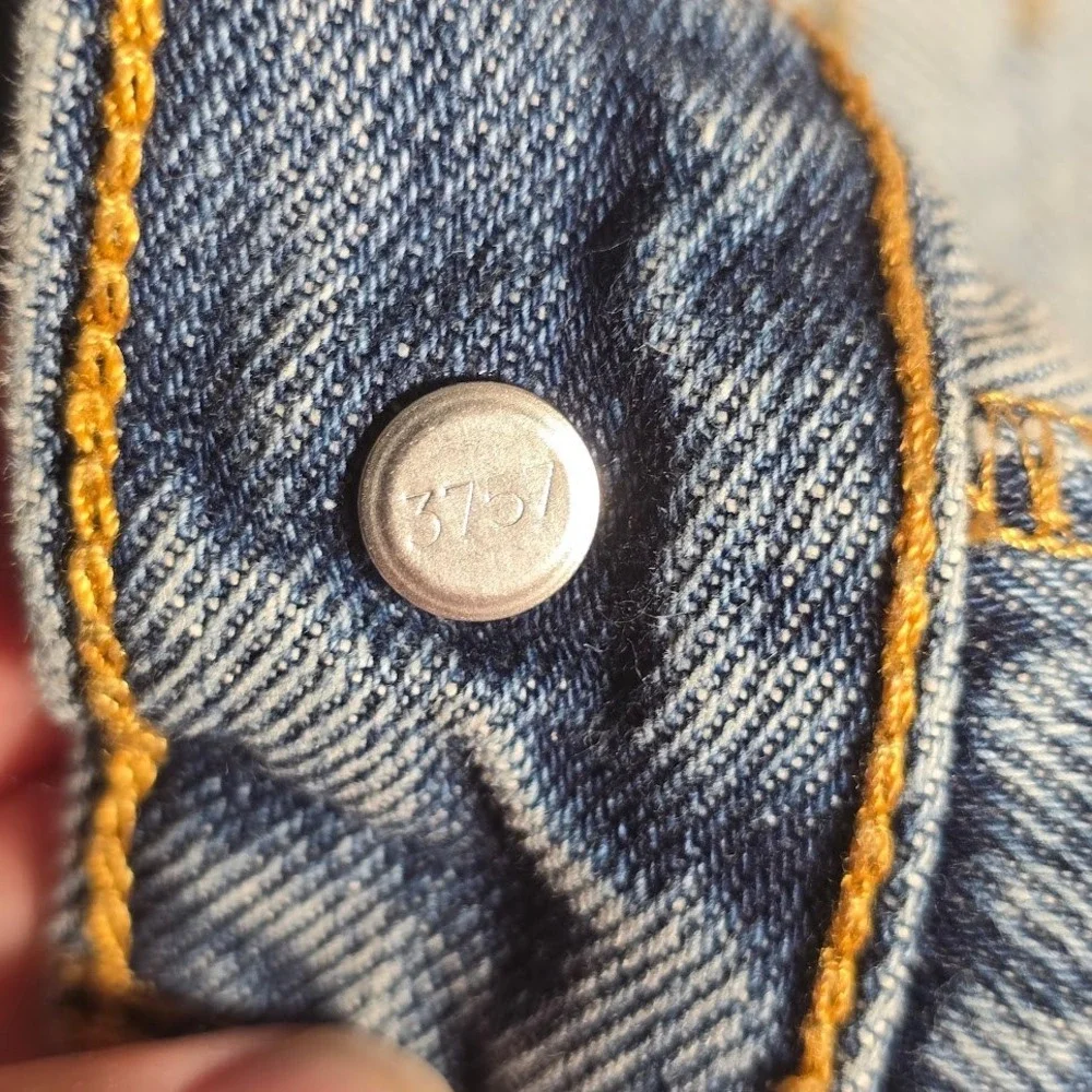 Y2K Levis 501 Original Mens Straight Button Fly Blue Jeans 36x29 Light wash 1091